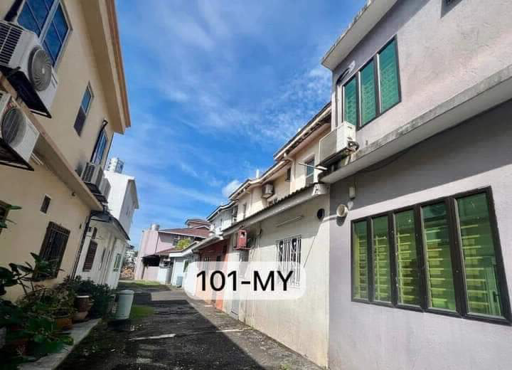 Bandar Bukit Tinggi Klang Double Storey House - photo 11