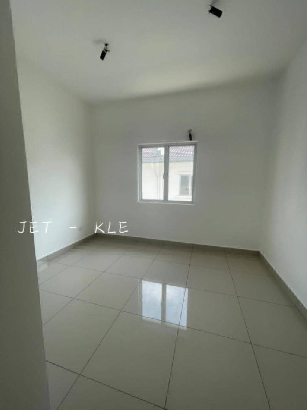WTL (sample photos)Starling Rimbayu , Kota Kemuning2 Storey Intermediate 20x601621 sqft3bedroom3bath - photo 2