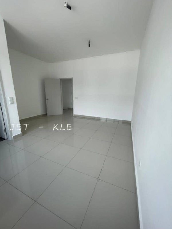 WTL (sample photos)Starling Rimbayu , Kota Kemuning2 Storey Intermediate 20x601621 sqft3bedroom3bath - photo 3