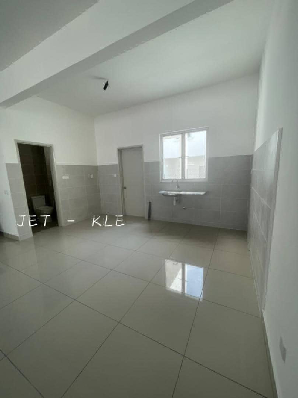 WTL (sample photos)Starling Rimbayu , Kota Kemuning2 Storey Intermediate 20x601621 sqft3bedroom3bath - photo 11