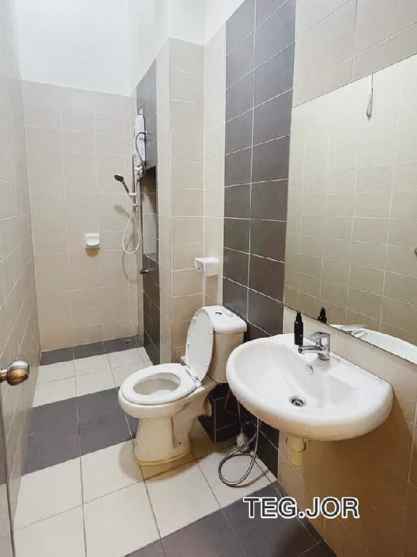 FOR SELLSetia Indah 12, Setia Alam2 Storey Endlot25x70ft (5ft Sideland)4 Bedrooms 4 BathroomsFully R - photo 4