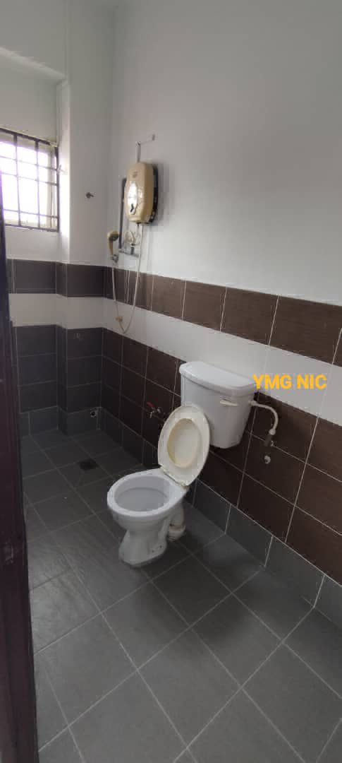 WTLBukit Tinggi 2 Near Shell2 Storey House for RentRM 1600 only 20x704R3B24H Gated & GuardedNewly pa - photo 6