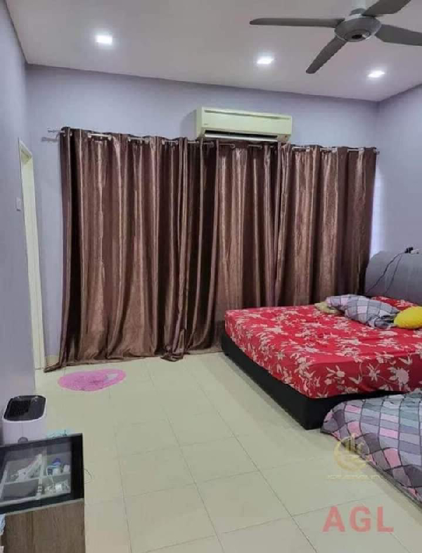 FOR SELLBandar Putera 2 KlangDouble Storey House 20 x 70 SqftLeasehold & Non Bumi Lot4 Room 3 Bathro - photo 4