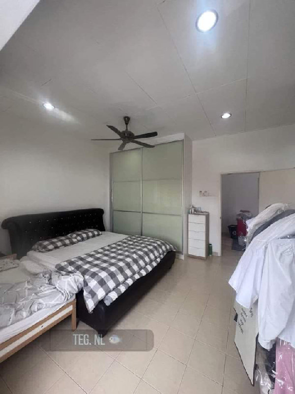 For Sell Bandar Parkland KlangRenovated with Furnished Autogate Kitchen Cabinet Built-in Wardrobe Se - photo 2