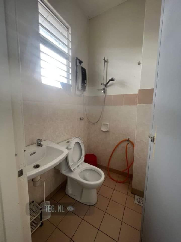 For Sell Bandar Parkland KlangRenovated with Furnished Autogate Kitchen Cabinet Built-in Wardrobe Se - photo 8