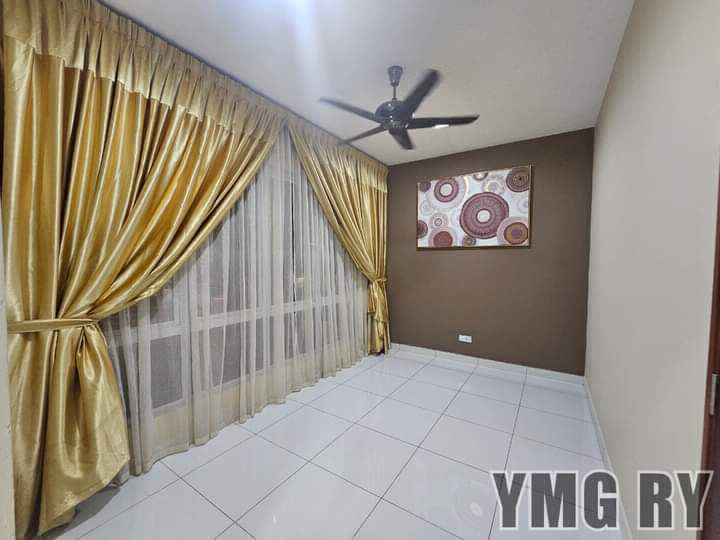 Ambang botanic 2 klangNewly painted house  3 sty semid  - photo 5