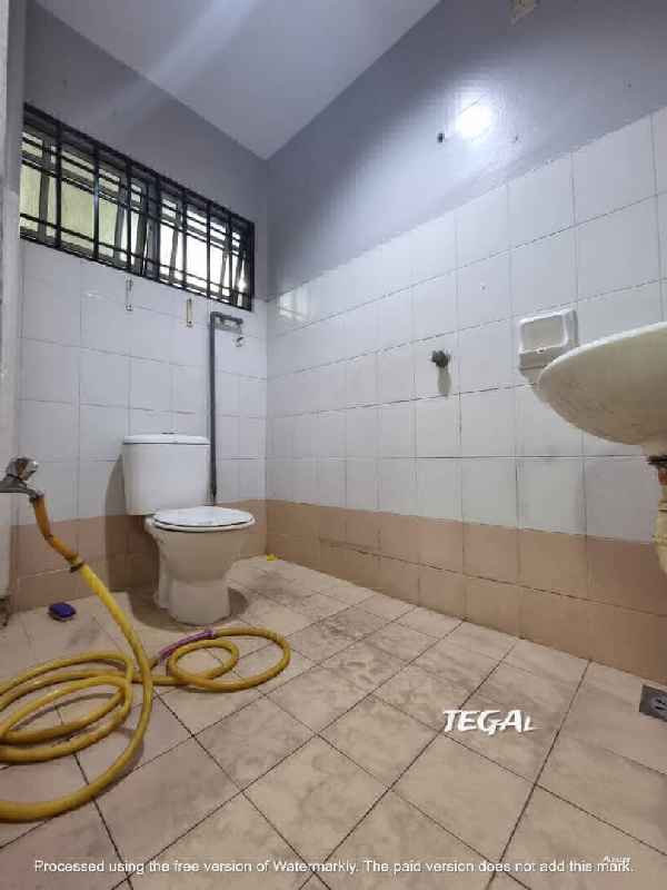 Below Market! Good Condition 20x94 Teluk Pulai Taman Wangi 2 Storey Klang. Kitchen Fully  - photo 8