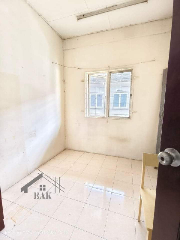 TAMAN SURIA PENDAMAR2 STY18X65FACING NO HOUSE4ROOM3BAYHROOMBASIC UNITFREEHOLDSelling Price @ RM380,0 - photo 7