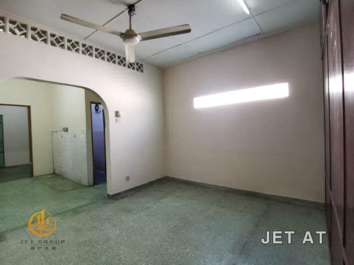 Facing OpenTaman Klang JayaDouble Storey House For Sale Selling Price RM 650k Only!!! - photo 3