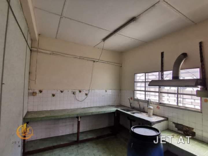 Facing OpenTaman Klang JayaDouble Storey House For Sale Selling Price RM 650k Only!!! - photo 4