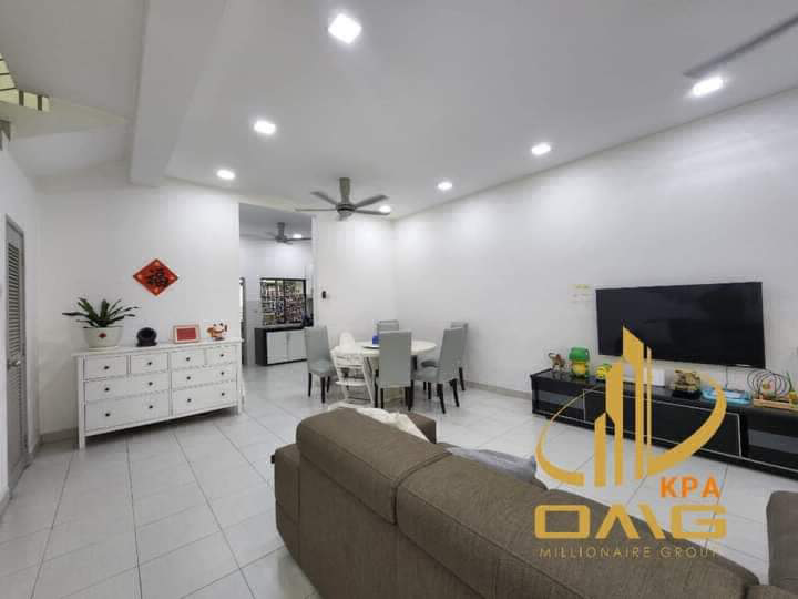 Bandar Puteri Klang (GELANG)Double Storey Terrace House For Sale- Size 20 x 70- Facing South- Fullly - photo 2