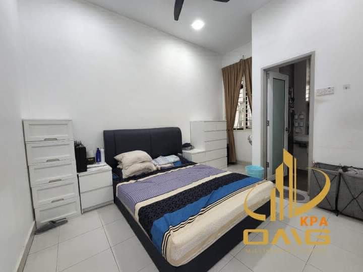 Bandar Puteri Klang (GELANG)Double Storey Terrace House For Sale- Size 20 x 70- Facing South- Fullly - photo 4