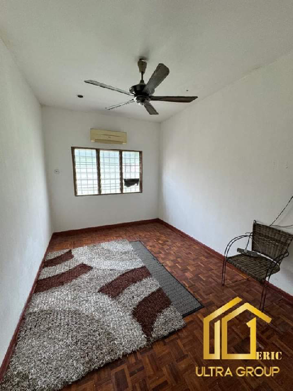 Double Storey DI SEWA  WTL#Klang #ForRent #TamanSriAndalas #SeriBanangRental Price RM 1,300  - photo 3