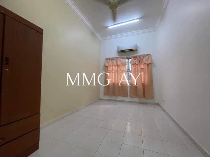 Ready Move In Jalan Istimewa @ Batu Belah Klang 2 Storey Semi D For Rent Type : 2 Storey Semi DSize  - photo 7