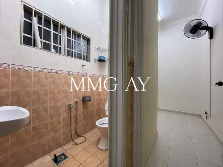 Ready Move In Jalan Istimewa @ Batu Belah Klang 2 Storey Semi D For Rent Type : 2 Storey Semi DSize  - photo 9