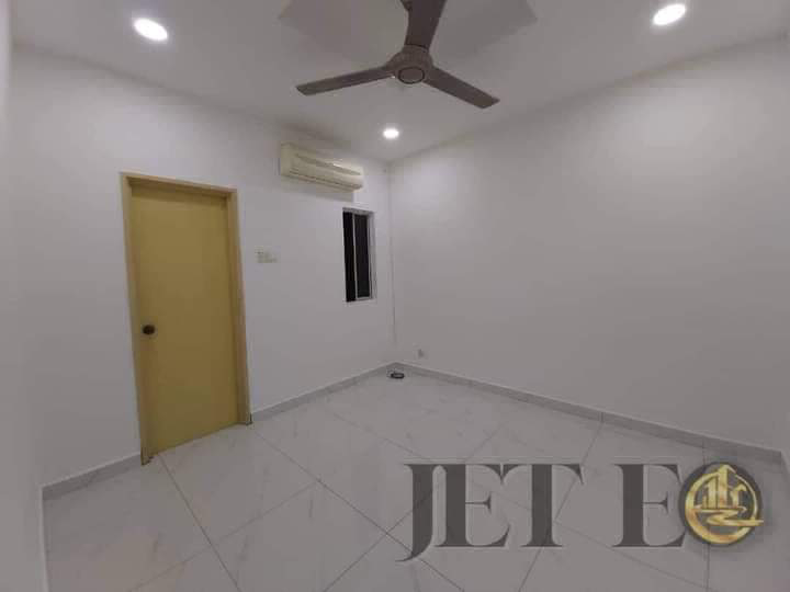 Bandar Botanic Klang Renovated and Fully Extended unit - photo 9
