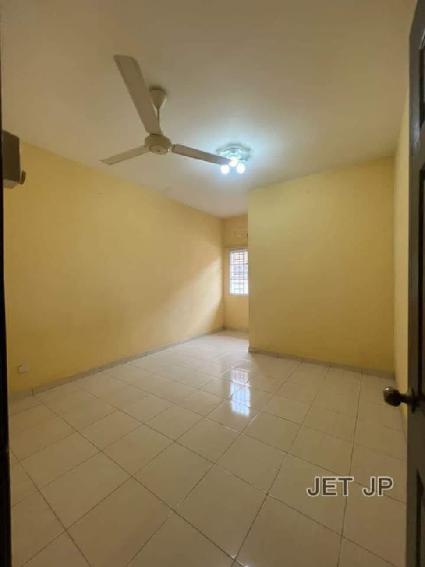 For SalePrice ReduceBukit Tinggi 2 , Klang Beside Aeon Mall24 x 70 5 Bedrooms 5 Bathrooms Kitchen Ex - photo 7