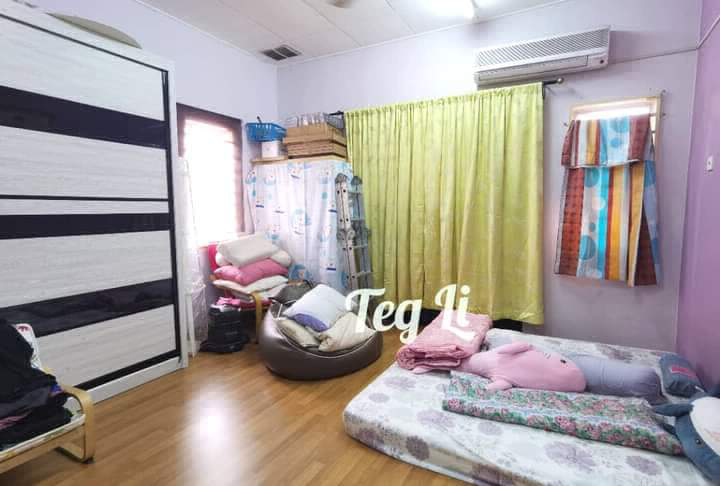 Want to Sell!!!Bandar Puteri KlangDouble Storey Endlot Terrace House22x75(1650sqft)4 Rooms & 3 Bathr - photo 2