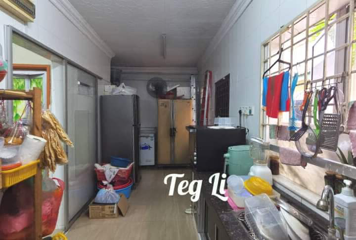 Want to Sell!!!Bandar Puteri KlangDouble Storey Endlot Terrace House22x75(1650sqft)4 Rooms & 3 Bathr - photo 3