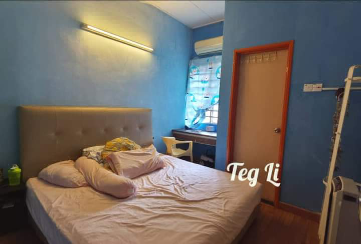 Want to Sell!!!Bandar Puteri KlangDouble Storey Endlot Terrace House22x75(1650sqft)4 Rooms & 3 Bathr - photo 4