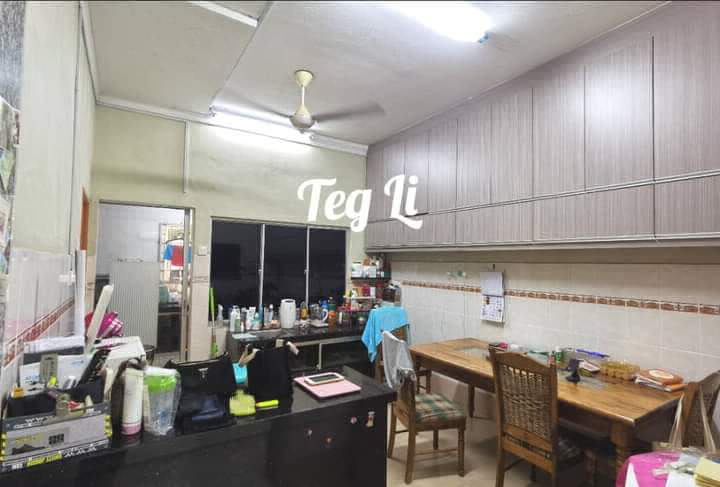 Want to Sell!!!Bandar Puteri KlangDouble Storey Endlot Terrace House22x75(1650sqft)4 Rooms & 3 Bathr - photo 6