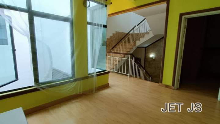 Super Value Bandar Bukit Raja Delmara Lake View Superlink - photo 7
