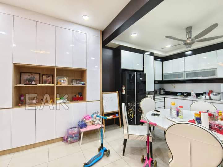 For salesSetia Indah 12 Setia Alam2 Storey 20x70ft 4 Bedrooms 3 BathroomsSell with fully furnished F - photo 2