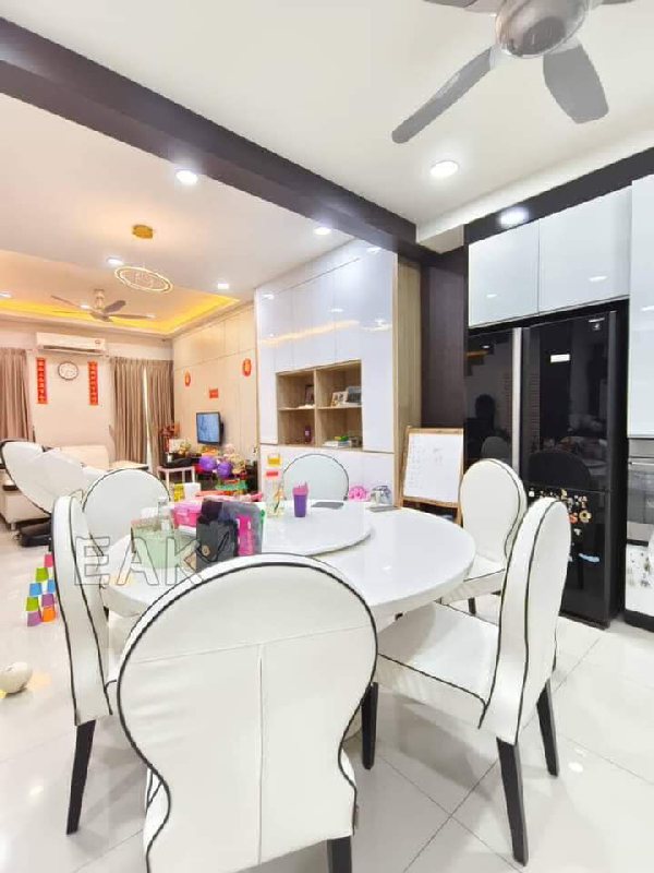For salesSetia Indah 12 Setia Alam2 Storey 20x70ft 4 Bedrooms 3 BathroomsSell with fully furnished F - photo 5