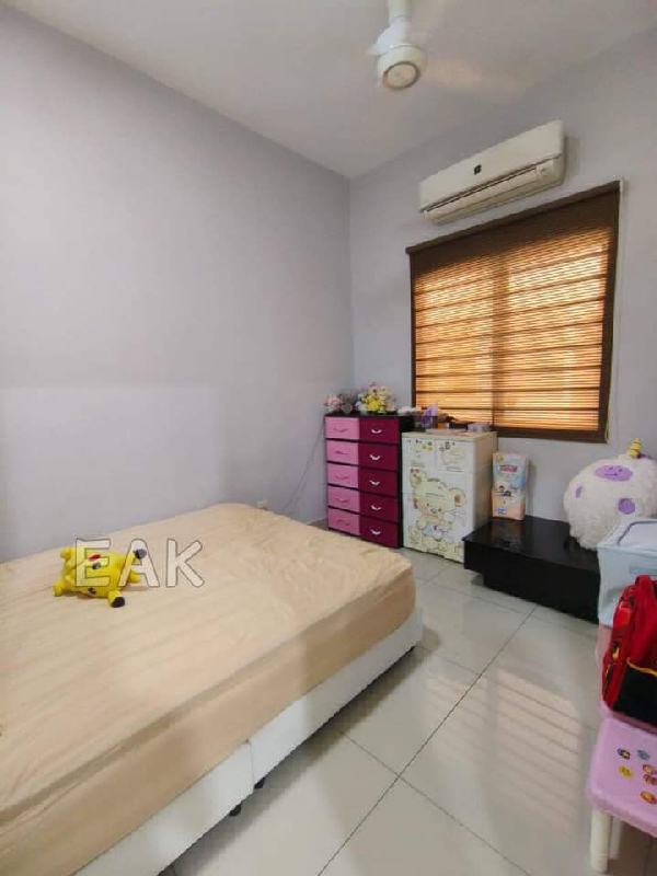 For salesSetia Indah 12 Setia Alam2 Storey 20x70ft 4 Bedrooms 3 BathroomsSell with fully furnished F - photo 10