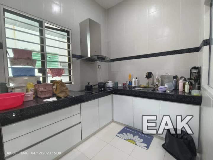 Setia Indah 12FOR SELL  Setia Indah 13, Setia Alam2 Storey20x70 4 Bedrooms 4 BathroomsRenovatedWalk- - photo 5