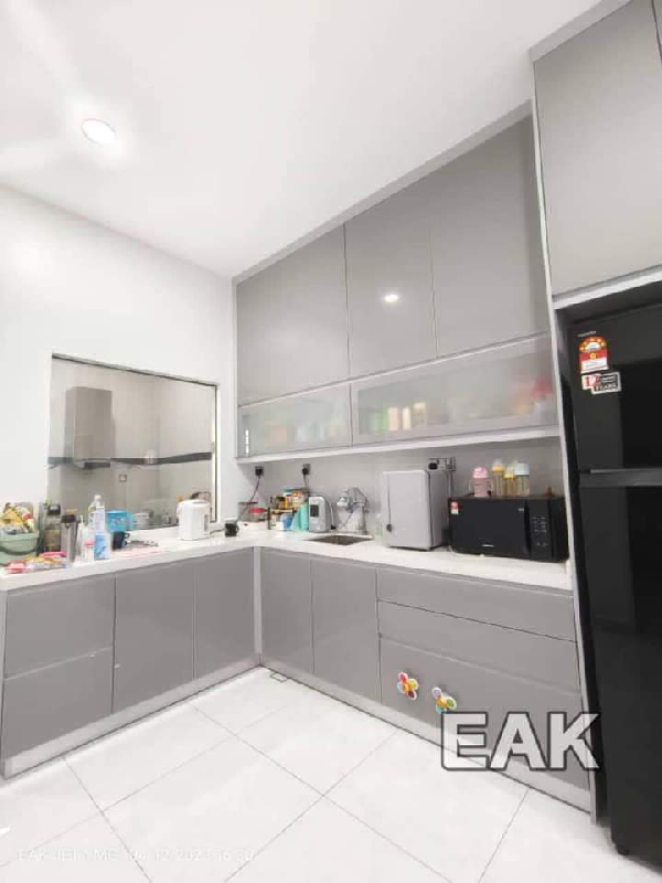 Setia Indah 12FOR SELL  Setia Indah 13, Setia Alam2 Storey20x70 4 Bedrooms 4 BathroomsRenovatedWalk- - photo 6