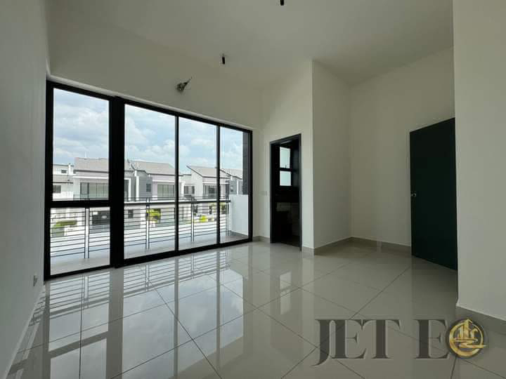 Rm945k Robin Rimbayu double storey 30x65 Endlot  - photo 11