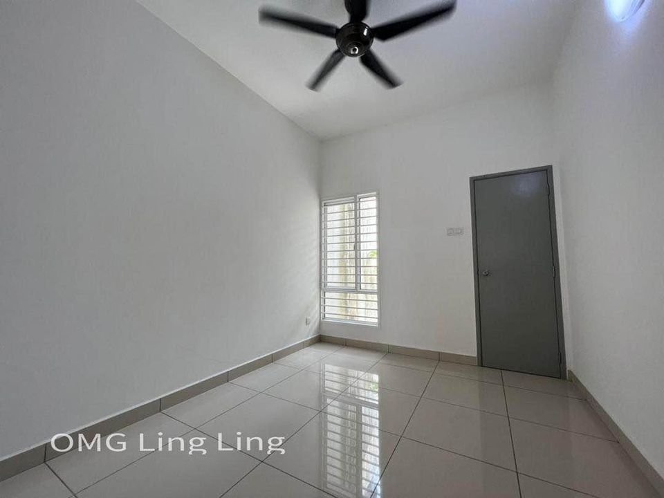 6xxk Bandar Botanic Klang, Phase 30, 20x65 - photo 4