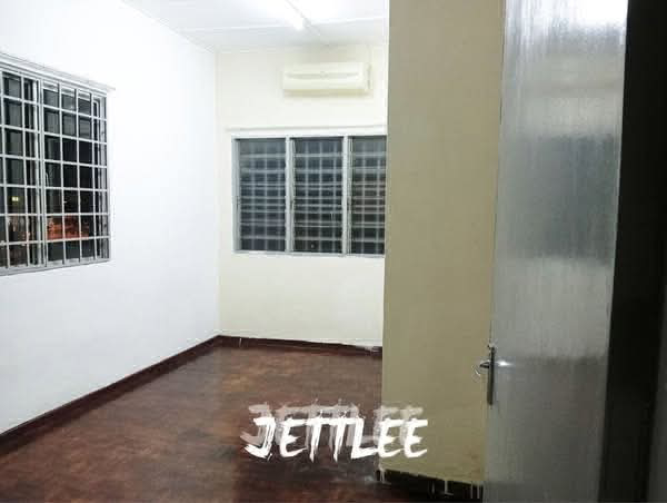 Taman Sentosa Klang2 Storey Endlot House For RentSize 20x60 - photo 8