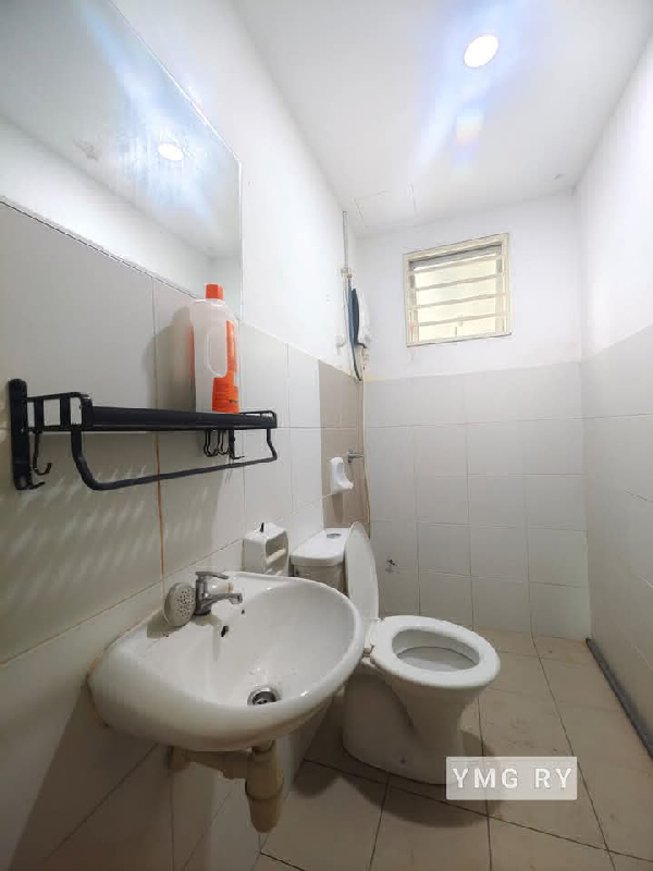 Trifolis apartmentBukit tinggi klang Almost full furnished  - photo 9