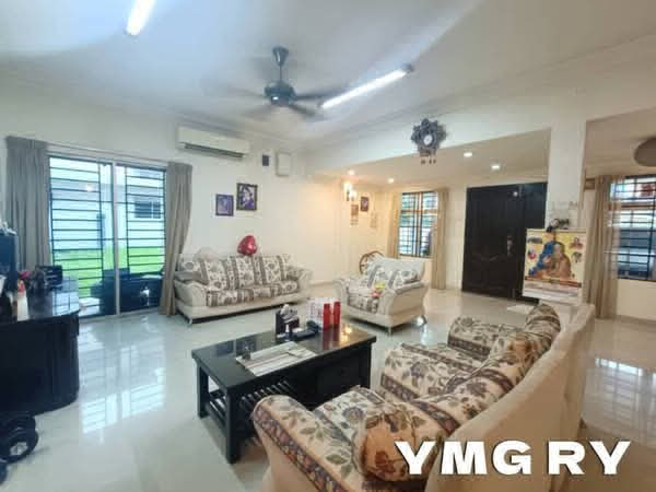for saleBandar botanic angsanaKlang Double storey Endlot 20x75 + 25 ft land 4 bedroom3 bathroom Reno - photo 2