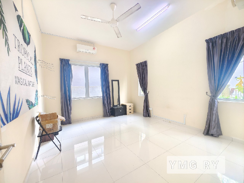 Bandar parklands double storey Semi detached partially furnished!!! - photo 3