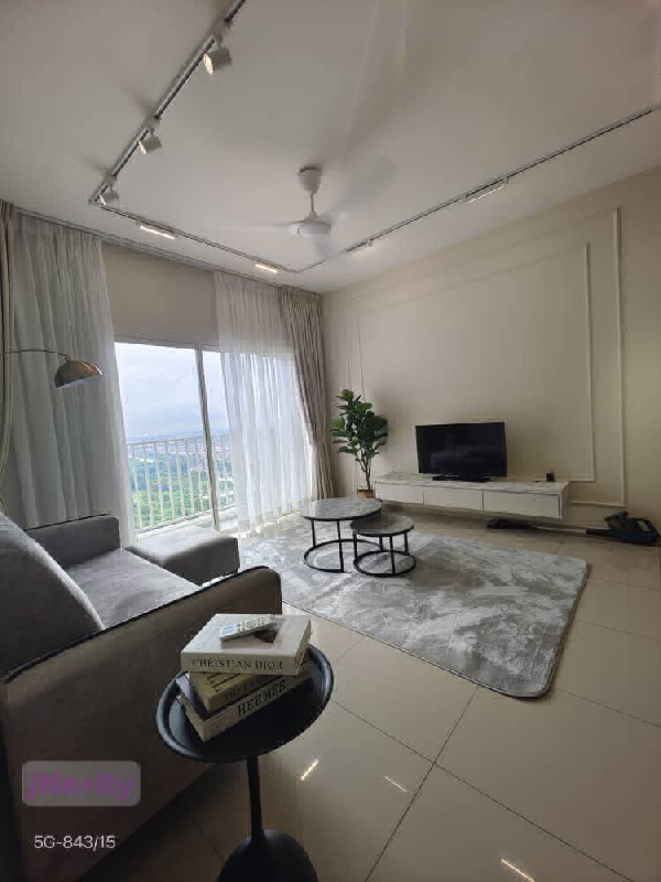 Brand New Tresor designer unit Fully furnished available now!!! - photo 8