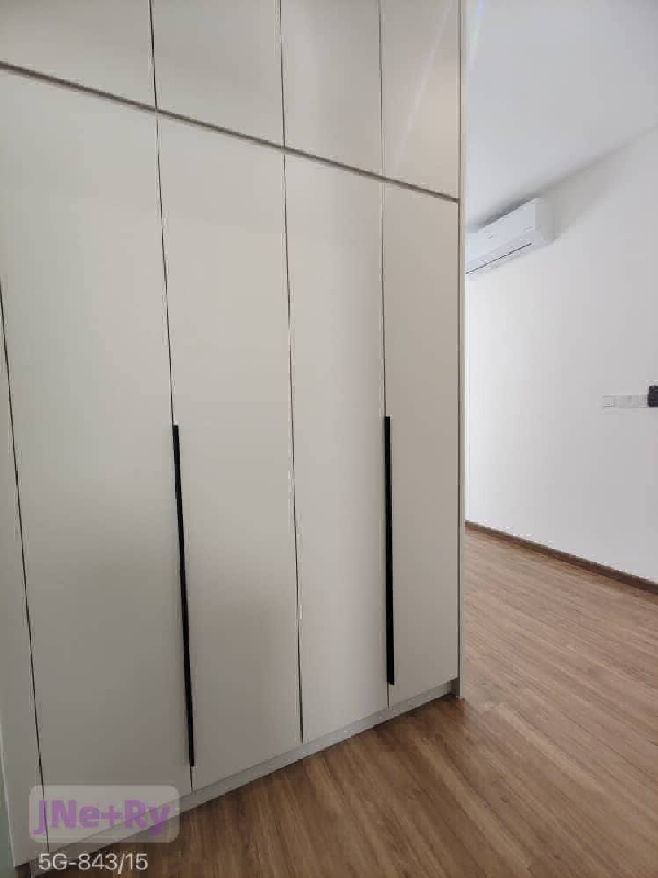 Brand New Tresor designer unit Fully furnished available now!!! - photo 10