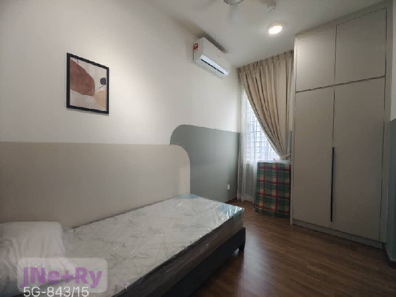 Brand New Tresor designer unit Fully furnished available now!!! - photo 13