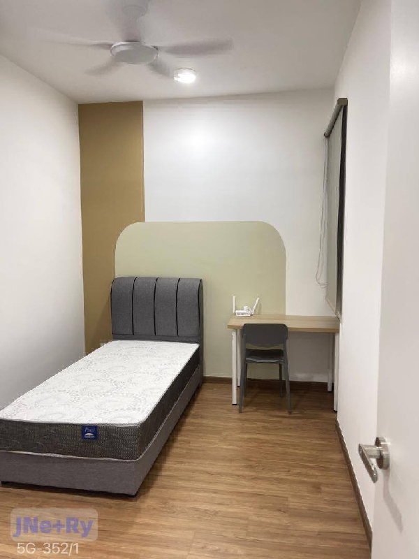 Cheapest unit Fully furnished Gravit 8 Brand new 3 bedrooms!!! - photo 5