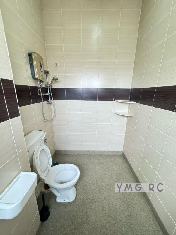 Gated guarded Bukit tinggi klang Fully Renovated  - photo 11