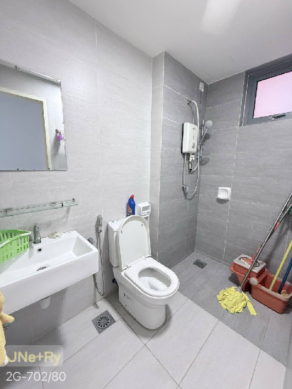 Super value price Fully furnished Gravit 8 kota bayuemas!! - photo 4