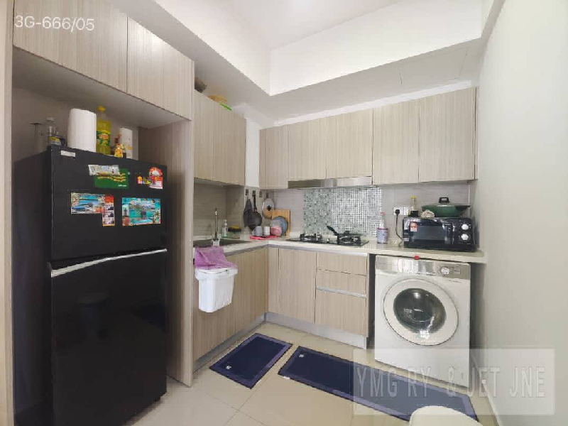 Good condition Gravit 8 Service apartment AndamanKota bayuemas klang  - photo 3