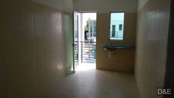 Kawasan Industrial Telok Panglima Garang3 Storey Bungalow Factory With Offices  - photo 3
