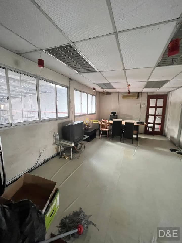 Wow!!!Factory below 1mil !!!?  Klang Utama Terrace Factory  - photo 6