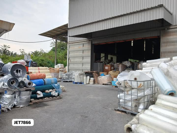 Factory in bukit kapar 48265 sqft  - photo 3