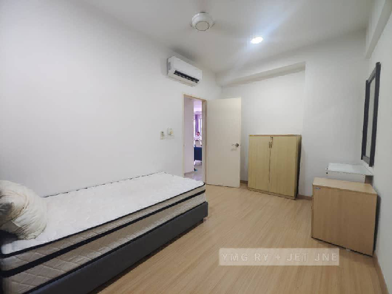 Gravit 8 klang Fully furnished 750sqft 2 bedrooms - photo 3