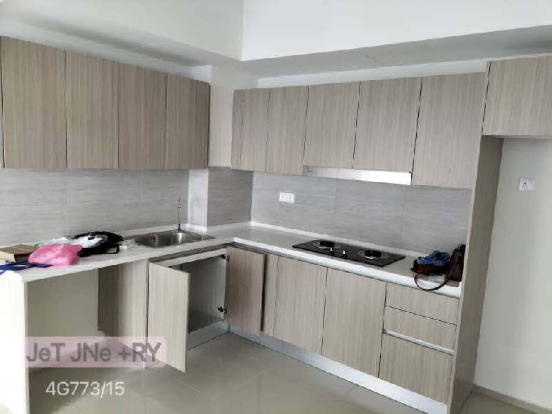 Cheapest unit Super Value Gravit 8 Three bedroom Aircond water heater kitchen cabinet - photo 2