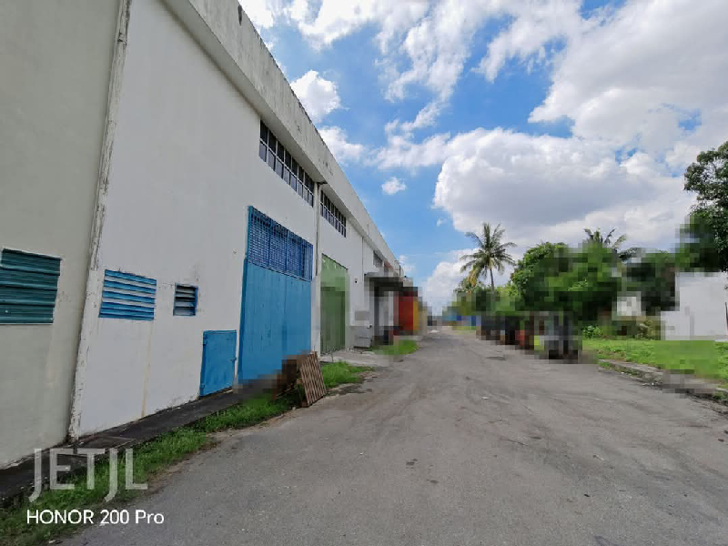 Pandamaran  #klang 1.5 Storey Link Factory Size 30x150 - photo 2